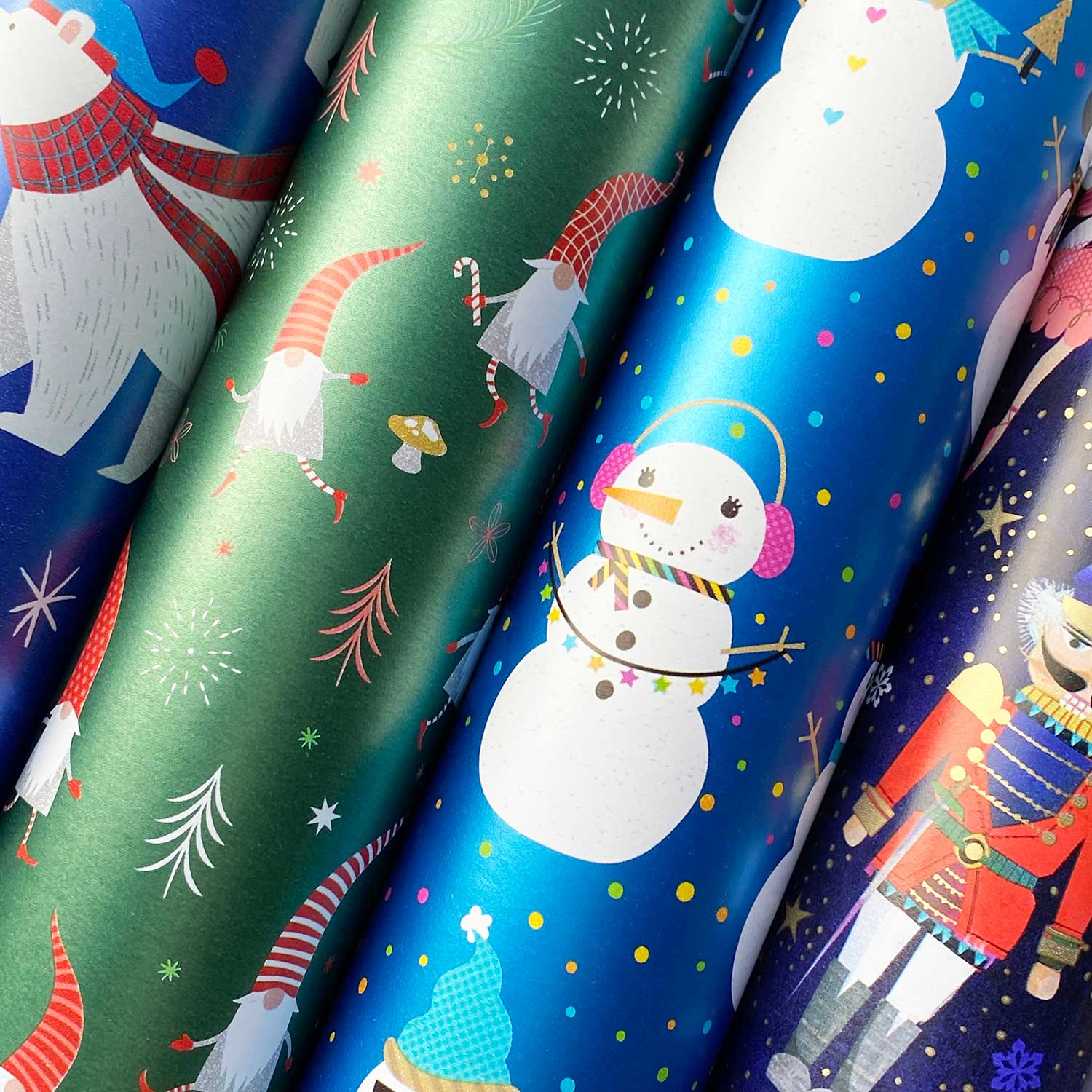 Hallmark Recyclable Kraft Wrapping Paper with Cut Lines (3 Rolls
